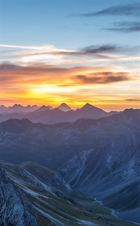 Download Wallpaper 950x1534 Sunset Horizon Mountains Valley Iphone