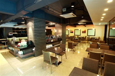 Nazrin shah, near the simpang pulai exit. Symphony Suites Hotel - Ipoh - ViaMichelin: informatie en ...