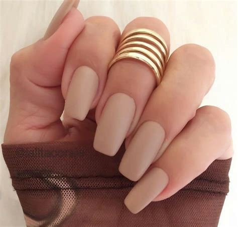 Pin de Lanxavier Taylor en Mani Pedi Manicura de uñas Manicura