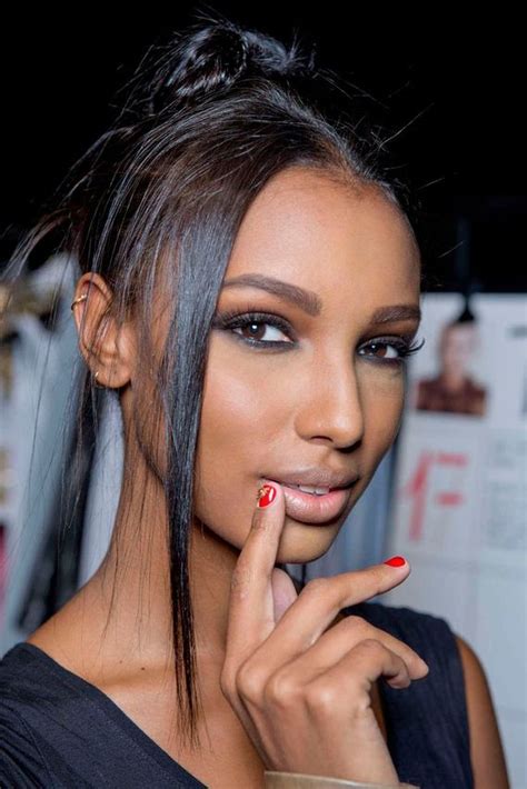Who Is Jasmine Tookes 9 Things To Know About Victorias Secrets New
