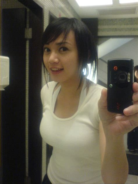 Asian Lady Sexy With Tight Brust Milk And White T Shirt Page Milmon Sexy Picpost