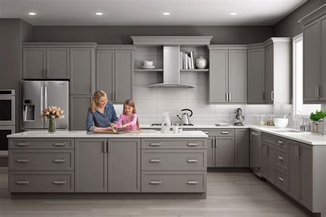 Buy kitchen & pantry cabinets online! Reasons to Choose Grey Kitchen Cabinets | Wolf Home Products