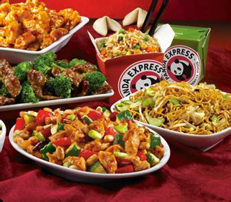 Straw with drink, fortune cookies, napkins, fork (chopsticks if they ask), and ask for any sauces. Mundo Das Marcas: PANDA EXPRESS