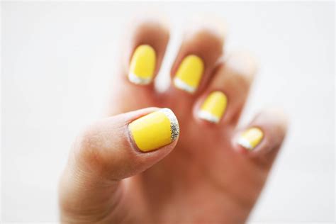 yellow + silver glitter nails | Ногти See more ideas about nails, nail designs, nail art.