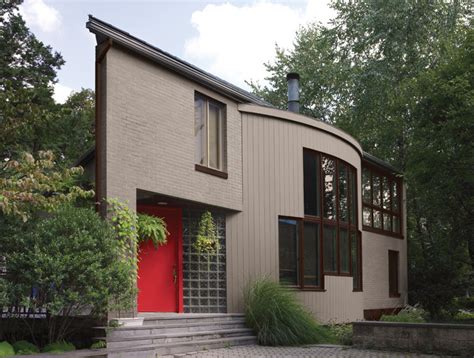 25 Inspiring Exterior House Paint Color Ideas Taupe Exterior Paint Schemes
