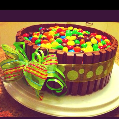 Kit Kat Mandm Birthday Cake Very Easy 4th Birthday Birthday Ideas
