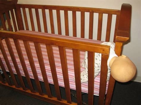 Cpsc Issues Warning On Drop Side Cribs 32 Fatalities In Drop Side