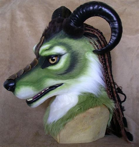 Dragon Furry Head Yuderma