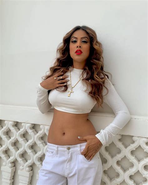 Nia Sharma Burns Oomph Factor As Diva Flaunts Toned Abs Check Out Her Scorching Hot Pics News18