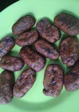 Diantara banyaknya varian ubi jalar, ada ubi jalar yang berwarna ungu memiliki kandungan gizi yang lebih baik dari ubi lainnya. Enam Olahan Makanan dari Ubi Ungu yang Baik untuk Kesehatan