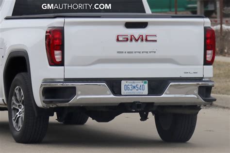 2019 Sierra Features Improved Cornerstep Rear Bumper Gm Authority