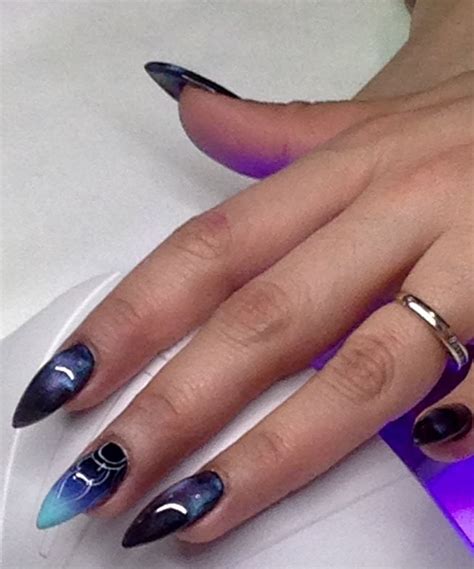 Nail salon 90804, best nails. ISSE Long Beach 2017 - Nail Design - NAILS Magazine