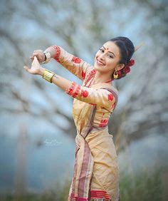 Bihu Assamese Traditional Festival Ideas Festival Assam Dance Of
