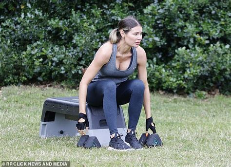 Towie S Chloe Sims Shows Off Her Very Toned Figure In Grey Gymwear During Park Workout Daily