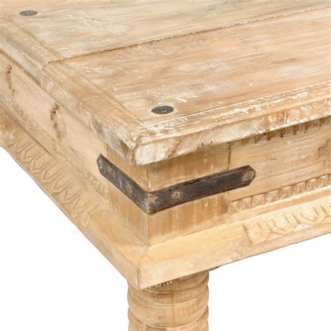 This coffee table is part of the liv collection, a range of solid mango furniture for the whole house: Solid mango wood Indian coffee table Gandhi | Maisons du Monde
