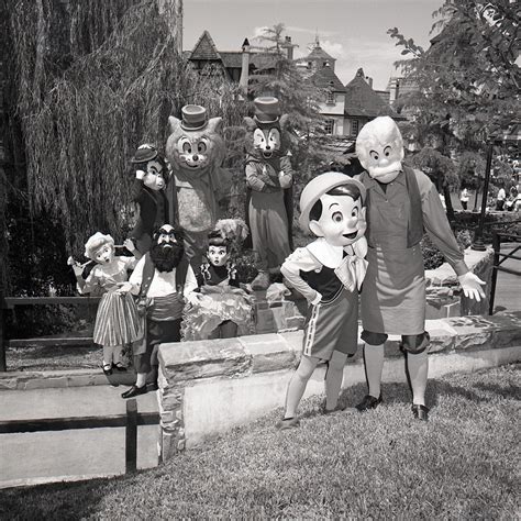 Vintage Walt Disney World ‘pinocchio Characters Visit