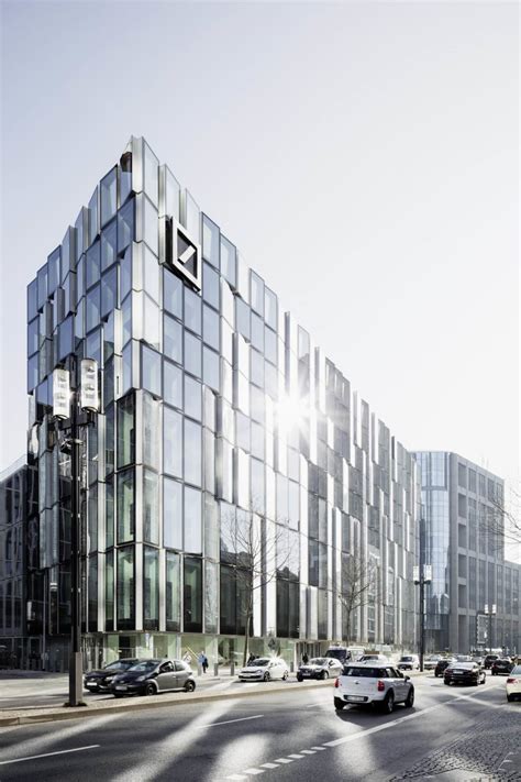 Deutsche Bank Campus In Frankfurt Von Ksp Jürgen Engel Ein Hauch