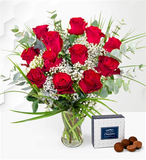 Find commonly used florist flowers from a to z. Filler flowers and foliage for your bouquet - Flower Press