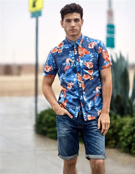 50 Stylish Short Outfits For Men To Wear Instaloverz
