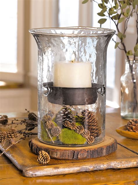Hurricane Lantern For Pillar Candle With Display Area In Base