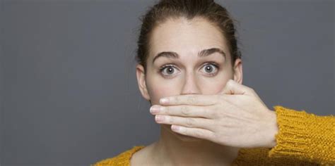 7 Common Foods That Give You Bad Breath Yourtango