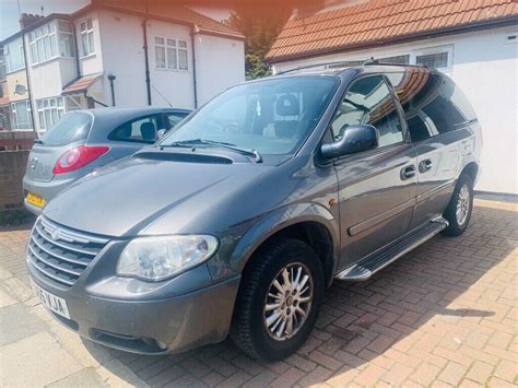 Chrysler 7 Seater Automatic Very Low Mileage In South East London