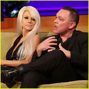 Courtney Stodden Opens Up After Divorce From Doug Hutchison Ive Been
