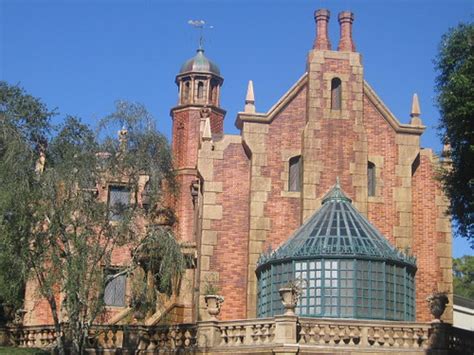 The Haunted Mansion In Liberty Square At Walt Disney World Flickr