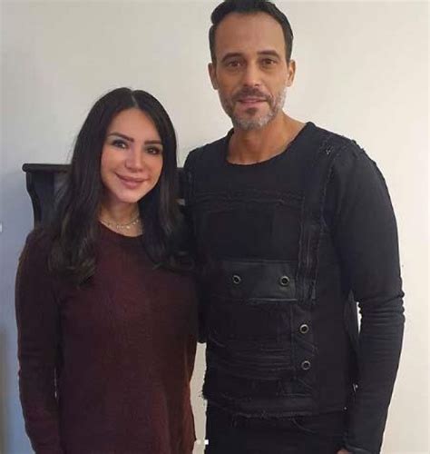نظر دعوى تطالب الفنانة رانيا يوسف بتعويض 5 ملايين جنيه. يوسف الشريف بصحبة زوجته إنجي علاء في كواليس "النهاية"