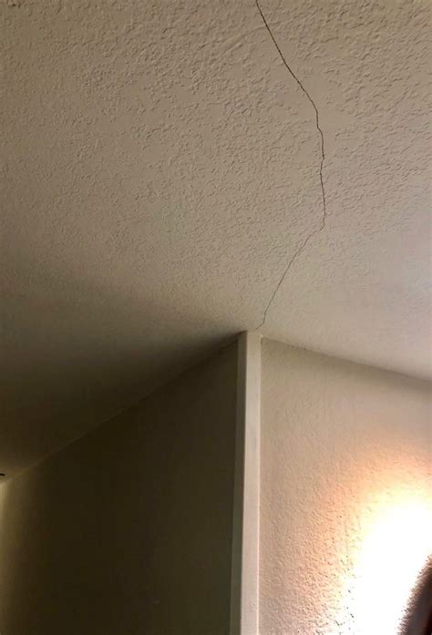 Types Of Ceiling Cracks With Pictures Epp Foundation Repair