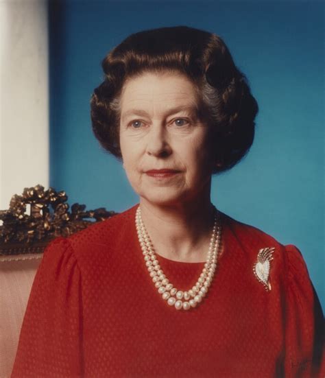 Npg P1575 Queen Elizabeth Ii Portrait National Portrait Gallery