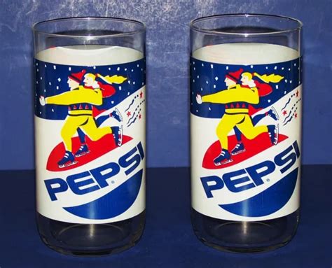 Rare Vintage Pepsi Pair Of Drinking Glasses Ice Skaters Red White Blue