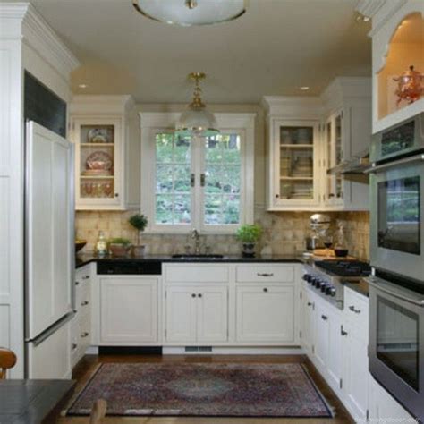 There's a myriad of ways to save on cash whether you're simply remodelling or building a brand new. Outstanding U Shaped Kitchen Remodel Ideas 65 | Kitchen ...