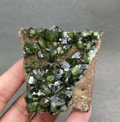 Rare Ludlamite Mineral Specimen Crystal Crystal Collector Store