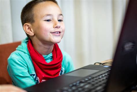 How to Keep Kids Safe Online in the Age of Virtual Learning | Novak Djokovic Foundation