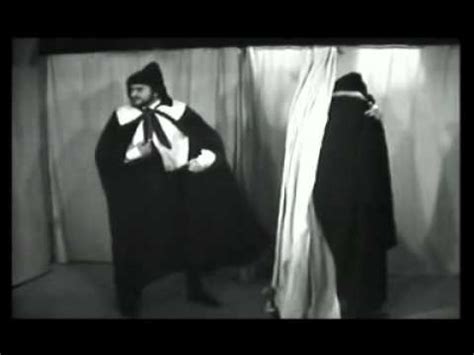 „je to sto rokov od vzniku slovenskej kinematografie vďaka slovákovi, ktorý sa vysťahoval do ameriky a spozoroval, že vznikol film. Soirée - Lasica & Satinský 6/7 - YouTube