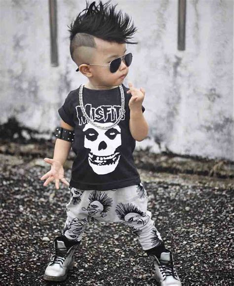 30 Best Outfits For Baby Pictures
