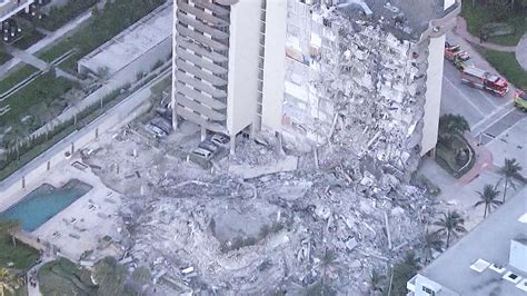 미 경찰 플로리다 붕괴 아파트서 99명 행방불명