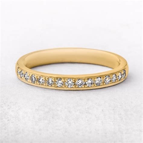 022ct Yellow Gold Diamond Grain Set Wedding Ring