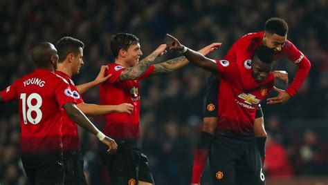 Bournemouth and manchester united have met 16 times in the past. Man Utd vs Bournemouth Preview: Where to Watch, Kickoff ...