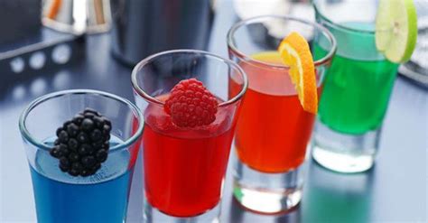How To Make Jello Shots | LifeDaily