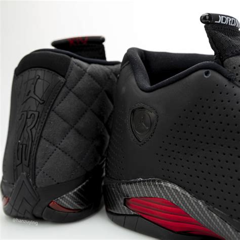 Hatfield and smith modeled the xiv after mj's love for exotic sports cars, inspired specifically by a ferrari. 【12月2日発売】Air Jordan 14 SE "Black Ferrari"【エア ジョーダン 14 ブラック フェラーリ】 | sneaker bucks