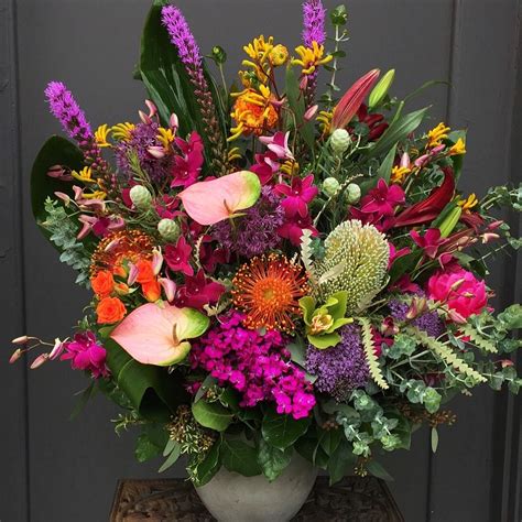 Visit www.bradlarsenflorals.com with over 20 years of experience brad larsen florals has what you need for any occasion. Fresh Florals » Pasadena Florist | Brad Larsen Florals