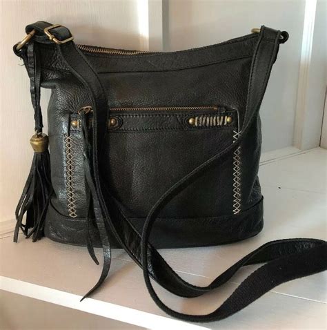 Check out our good leather purse selection for the very best in unique or custom, handmade pieces from our shops. Lucky Brand Black Leather Cross Body Bag Purse Medium ...