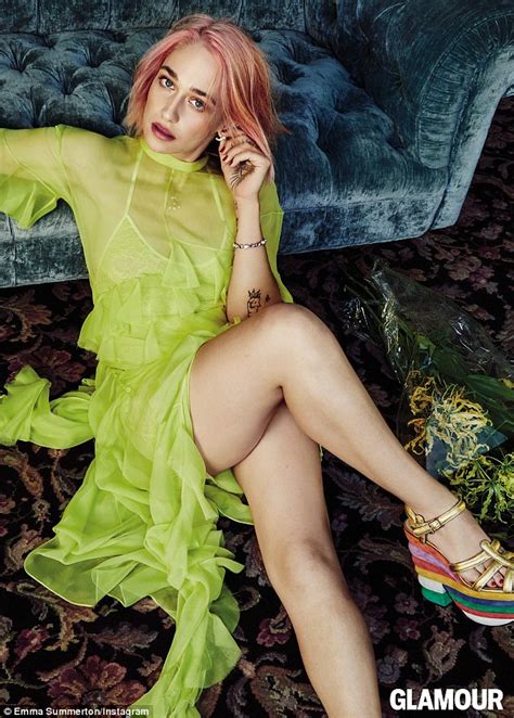 Lena Dunham Praises Glamour Magazine For Ditching Photoshop On Girls