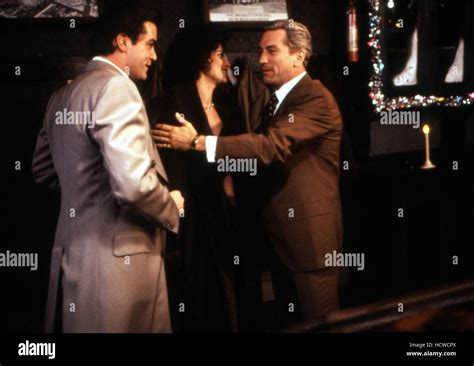 Goodfellas Ray Liotta Lorraine Bracco Robert De Niro 1990 C