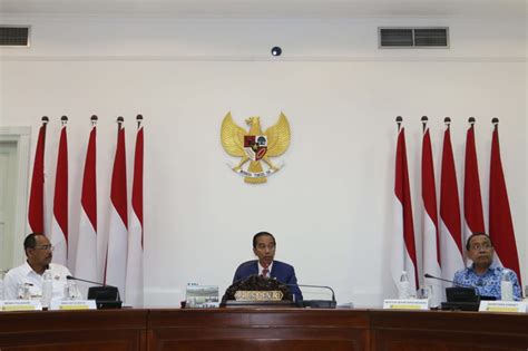 Lettre motivation evolution de poste / lettre de m. Jokowi Kumpulkan Para Menteri Akuisisi Freeport Kudu ...