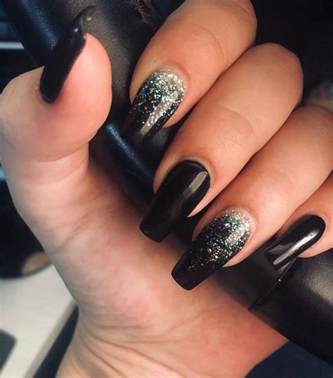 51 Pretty Black Nails With Glitter Youll Love Xuzinuo Page 21