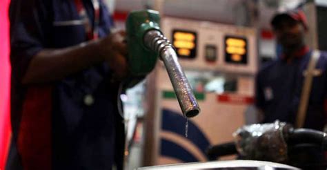 Petrol price has increased 5.53 rs/ltr since 13th jun when it was 95.16 rs/ltr. Diesel price at record high in Kerala | India News ...