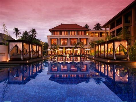 7 Sexiest Water Villas In Bali For A Hidden Paradise Getaway